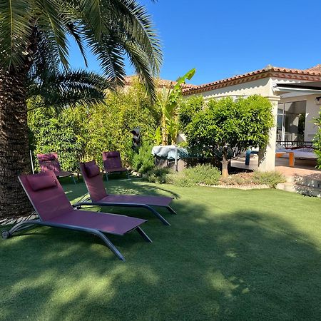 Villa Avec Piscine Gallargues-le-Montueux Exterior foto